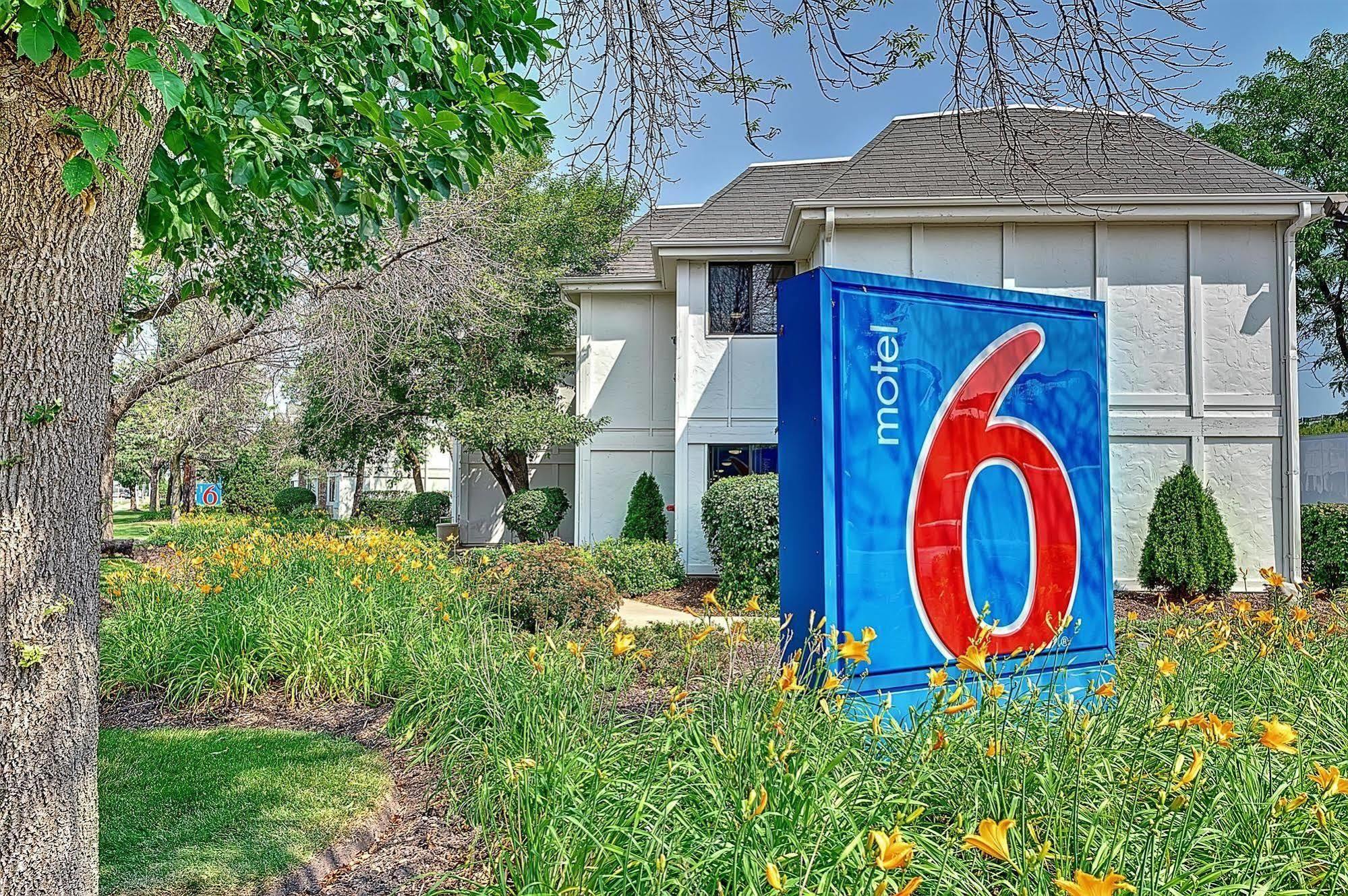 Motel 6-Glenview, Il - Chicago North Экстерьер фото