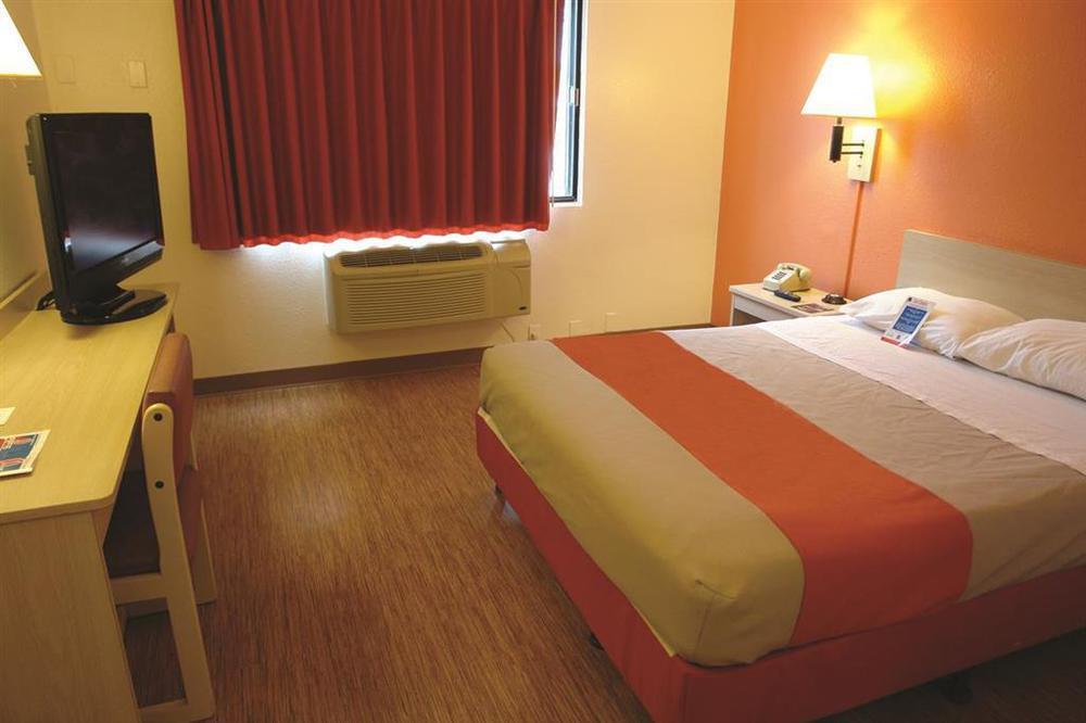 Motel 6-Glenview, Il - Chicago North Номер фото